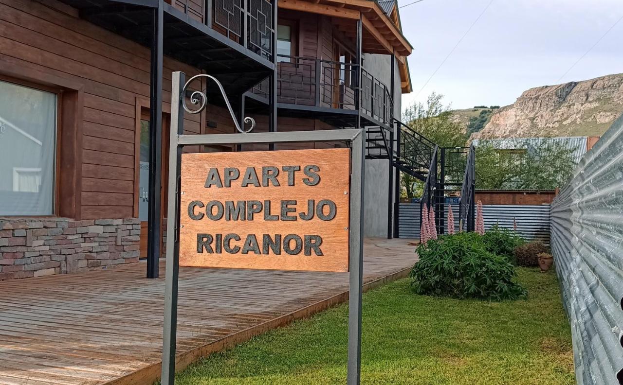Aparts Complejo Ricanor El Chalten Εξωτερικό φωτογραφία